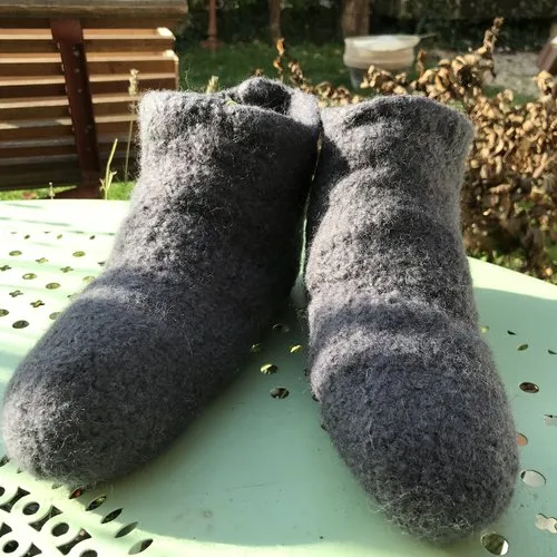 Chaussons feutrés